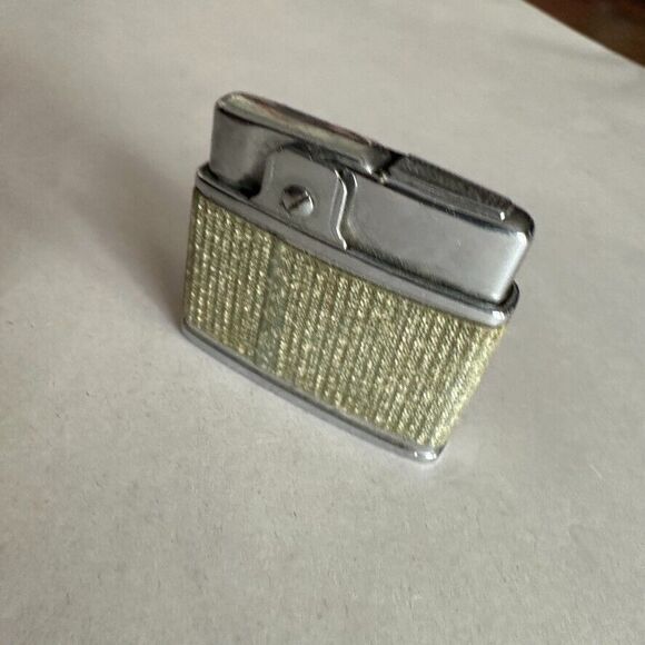 Vintage Continental Lighter Silver tone 1.75 x 1.50 inches Retro Smoking Refill - Picture 4 of 7